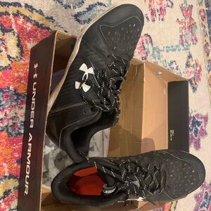Under Armour Cleats 6Y